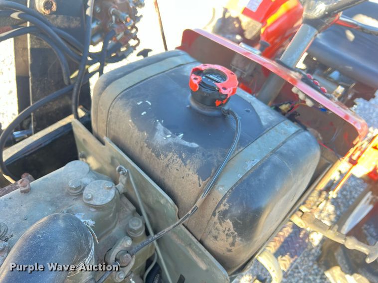 image for item NA9154 Yanmar YM2210D  MFWD tractor