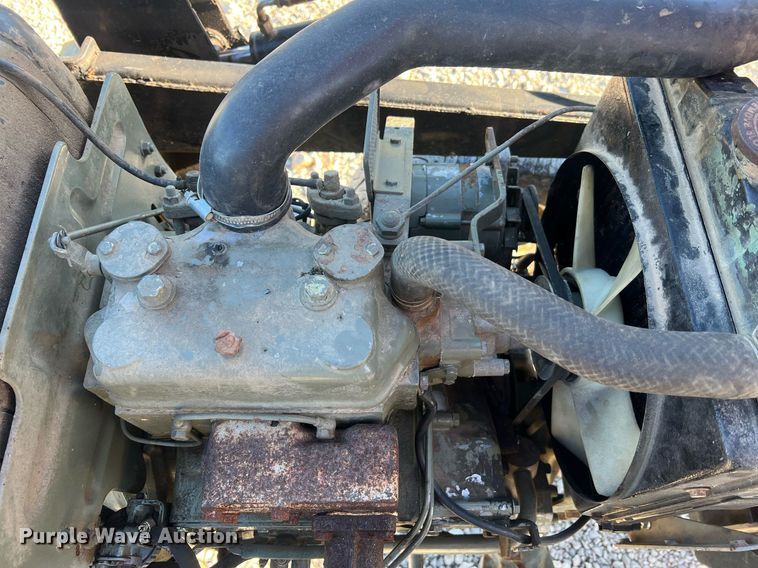 image for item NA9154 Yanmar YM2210D  MFWD tractor