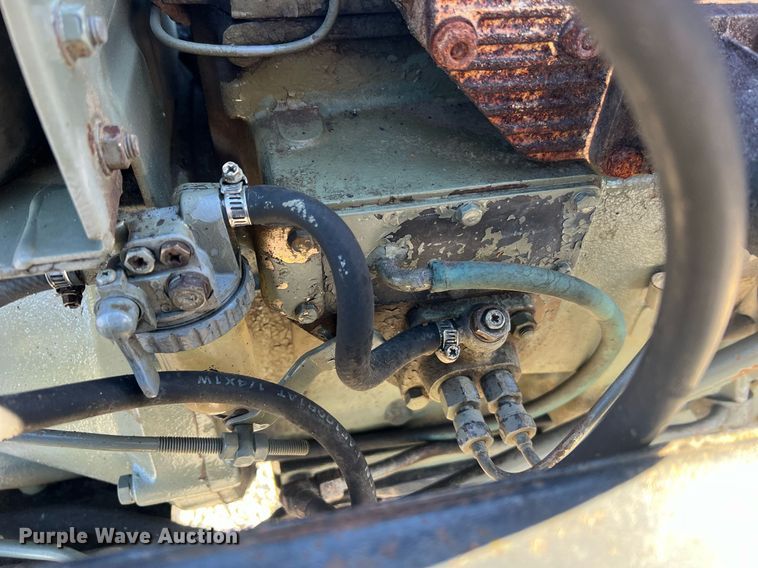 image for item NA9154 Yanmar YM2210D  MFWD tractor