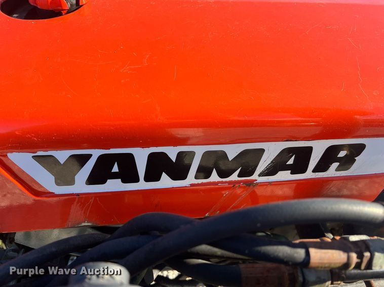 image for item NA9154 Yanmar YM2210D  MFWD tractor