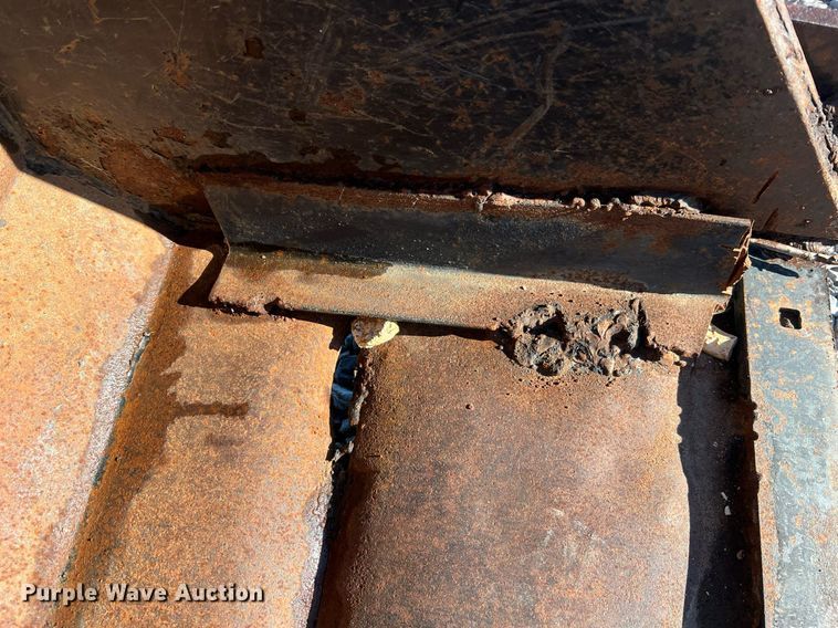 image for item NA9154 Yanmar YM2210D  MFWD tractor