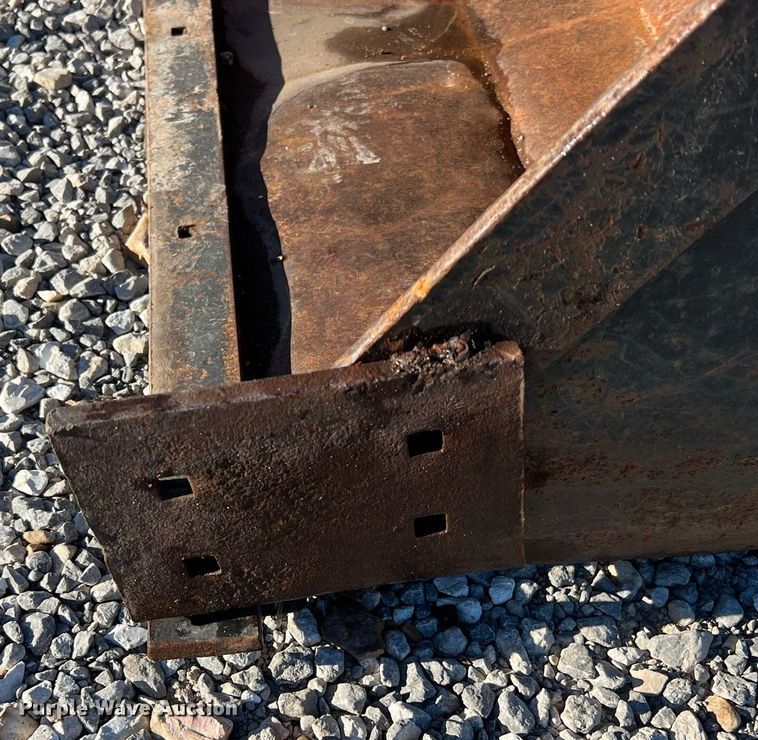 image for item NA9154 Yanmar YM2210D  MFWD tractor