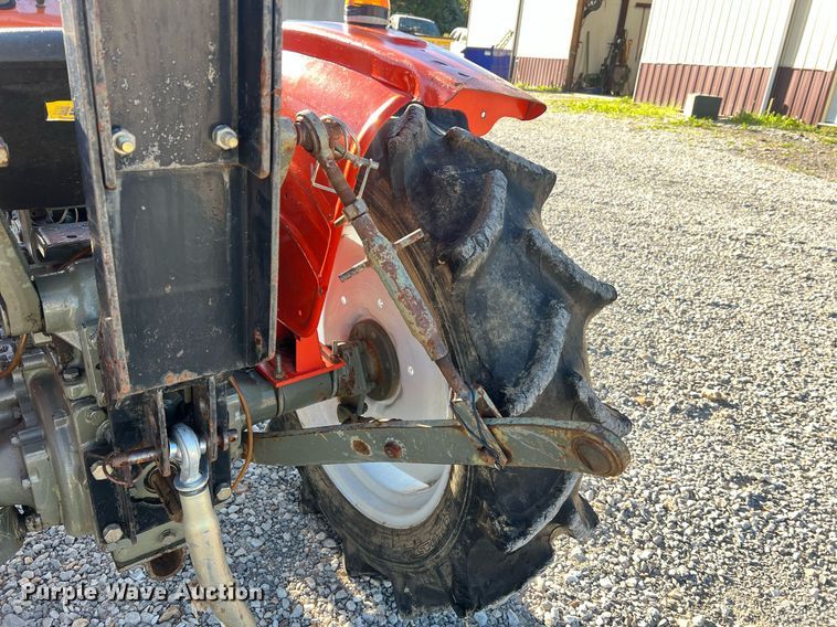 image for item NA9154 Yanmar YM2210D  MFWD tractor