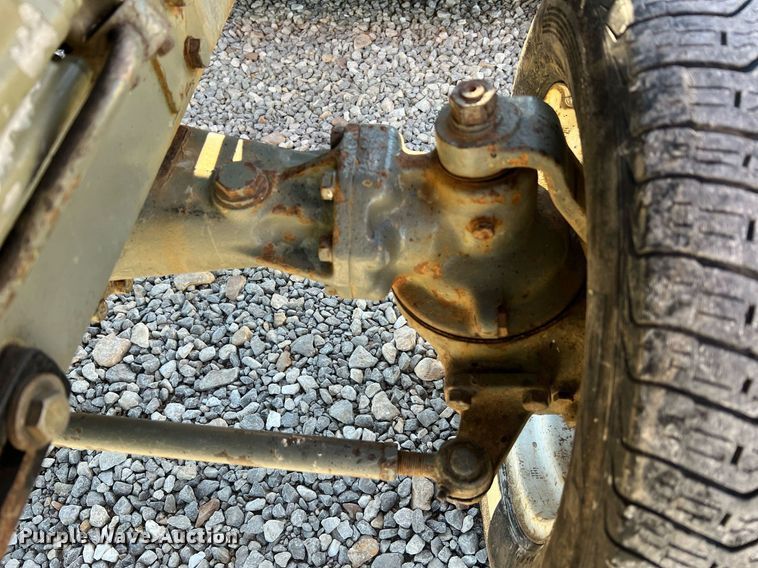 image for item NA9154 Yanmar YM2210D  MFWD tractor