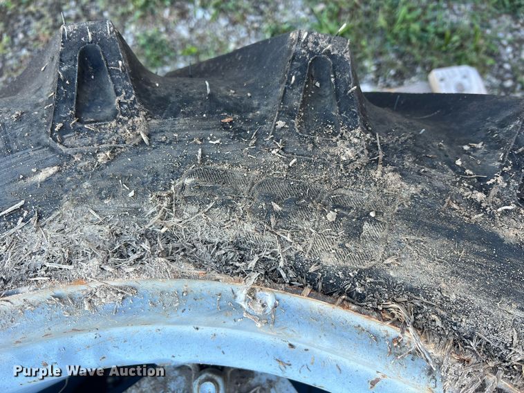 image for item NA9156 (4) BKT tires and wheels