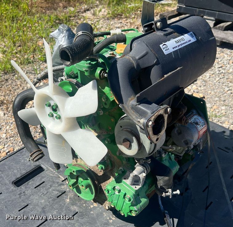image for item NA9163 John Deere 3TNE84-EJK  engine