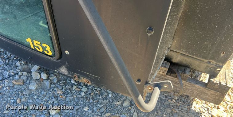 image for item NA9164 John Deere 9410R  tractor cab