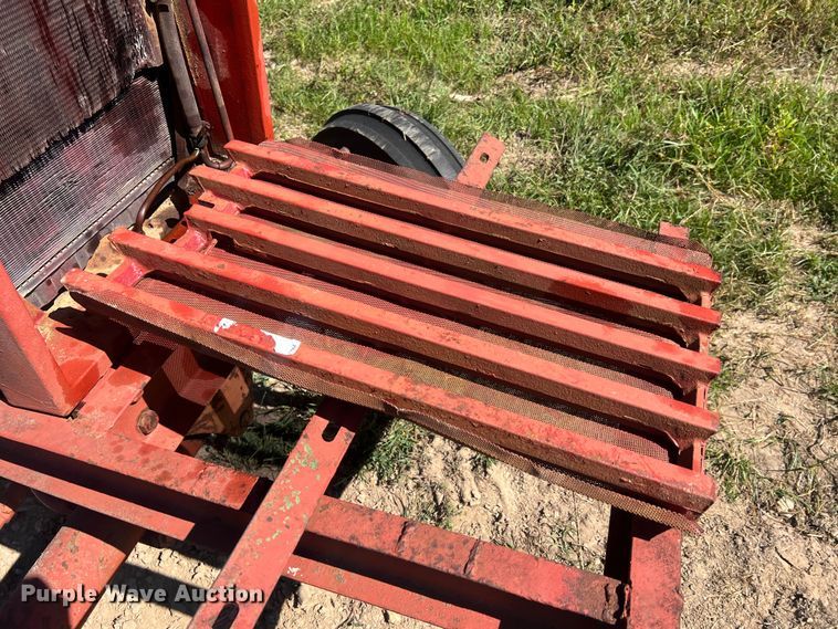 image for item NA9165 1964 International Harvester F806  tractor