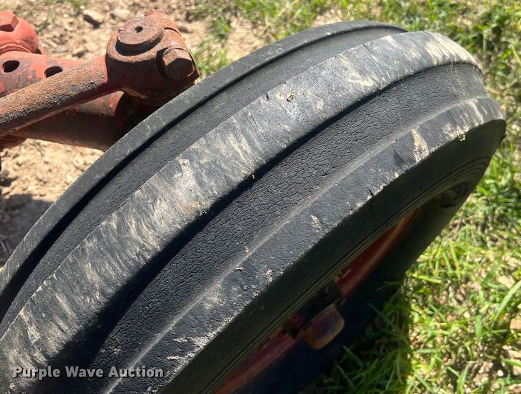 image for item NA9165 1964 International Harvester F806  tractor