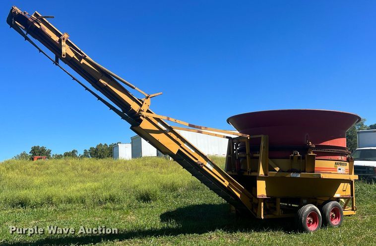 image for item NA9168 HayBuster H-100  bale processor