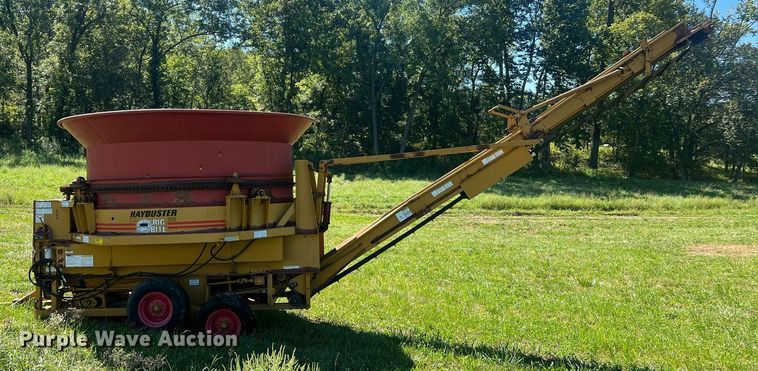 image for item NA9168 HayBuster H-100  bale processor
