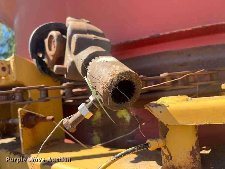 image for item NA9168 HayBuster H-100  bale processor