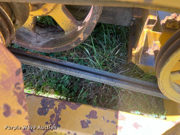 image for item NA9168 HayBuster H-100  bale processor