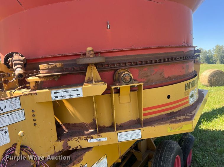 image for item NA9168 HayBuster H-100  bale processor