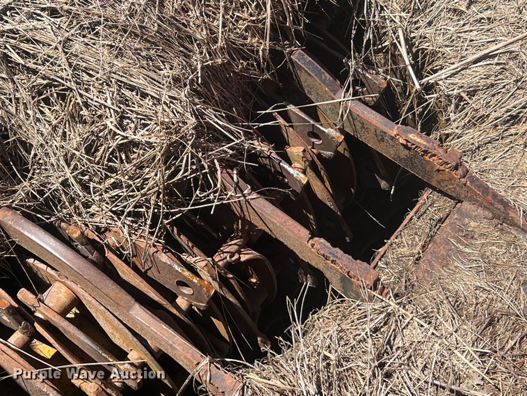 image for item NA9168 HayBuster H-100  bale processor