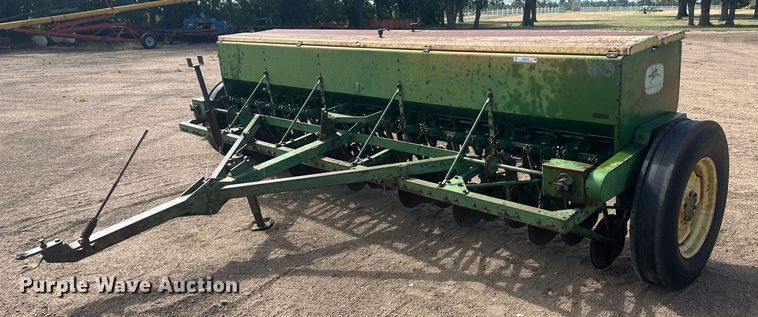 image for item NM9446 John Deere grain drill