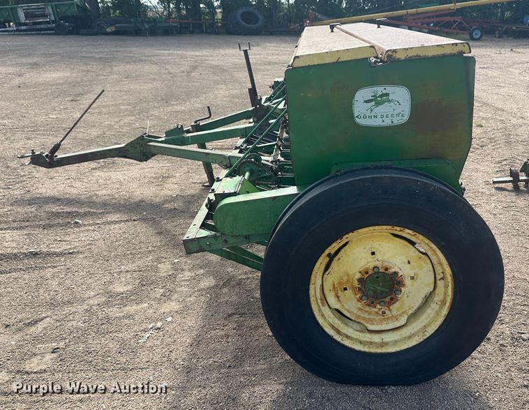 image for item NM9446 John Deere grain drill