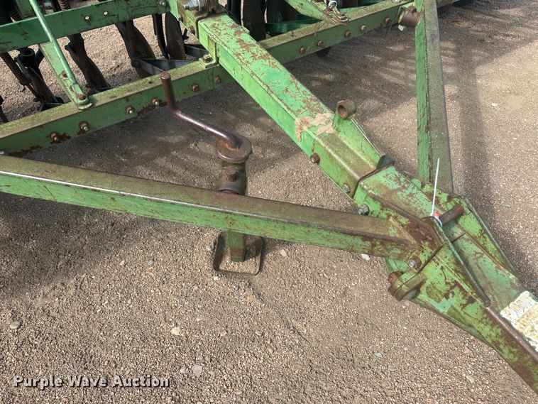 image for item NM9446 John Deere grain drill