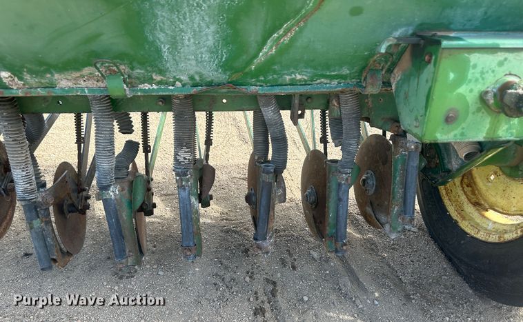 image for item NM9446 John Deere grain drill