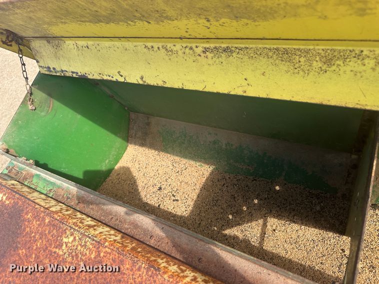 image for item NM9446 John Deere grain drill