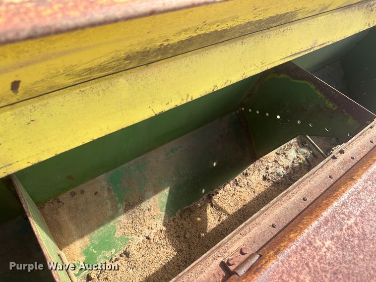 image for item NM9446 John Deere grain drill