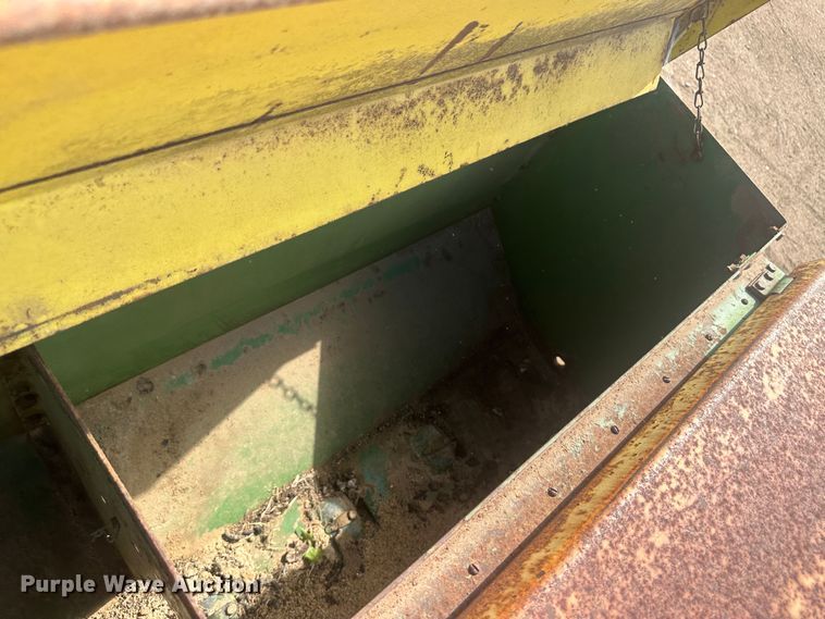 image for item NM9446 John Deere grain drill