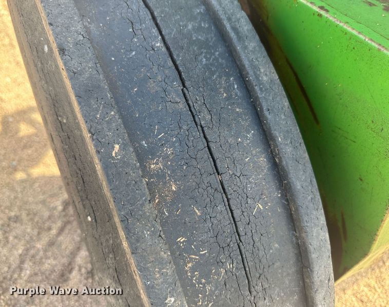 image for item NM9446 John Deere grain drill