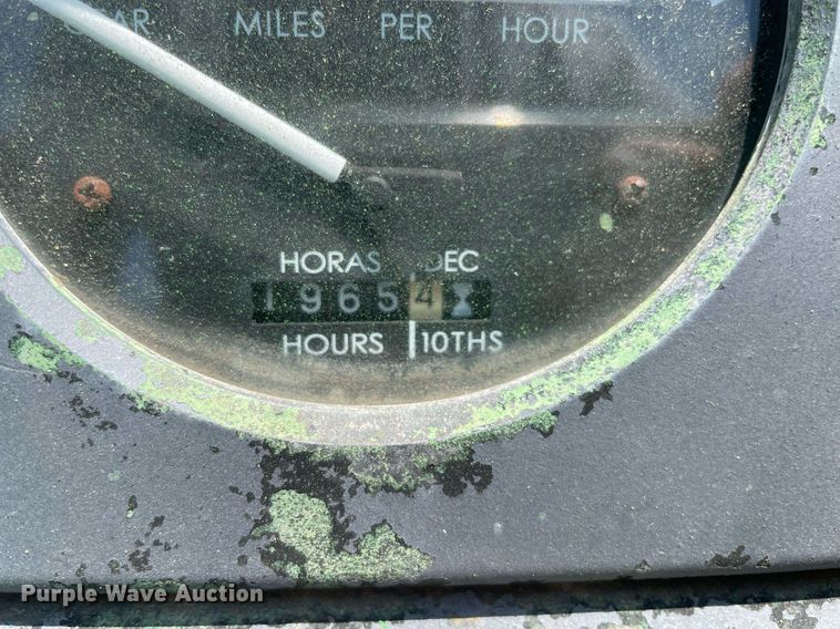 image for item NT9525 1968 John Deere 4020  tractor