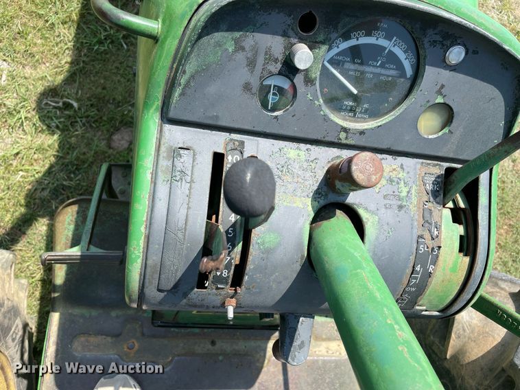 image for item NT9525 1968 John Deere 4020  tractor
