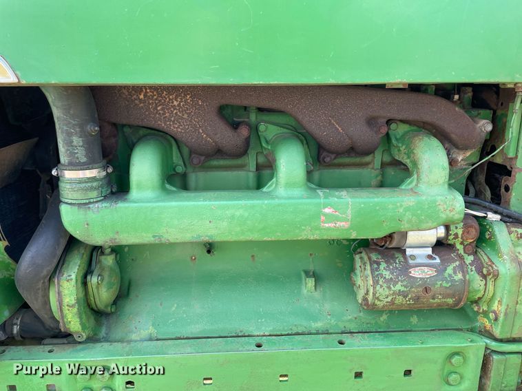 image for item NT9525 1968 John Deere 4020  tractor