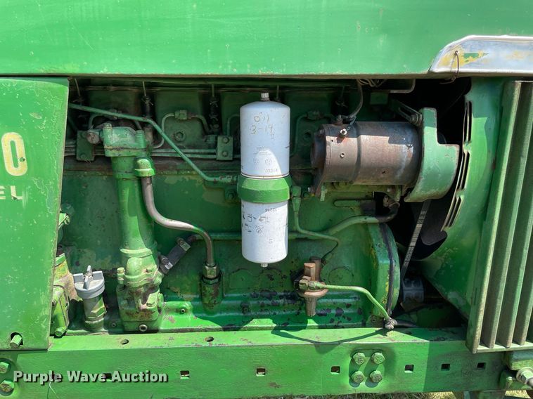 image for item NT9525 1968 John Deere 4020  tractor