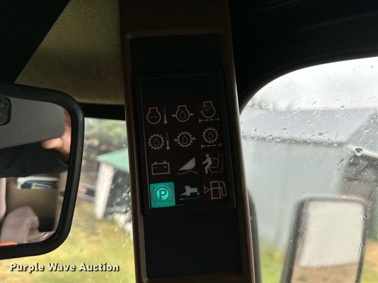 image for item NX9701 2004 John Deere 4895  swather / windrower