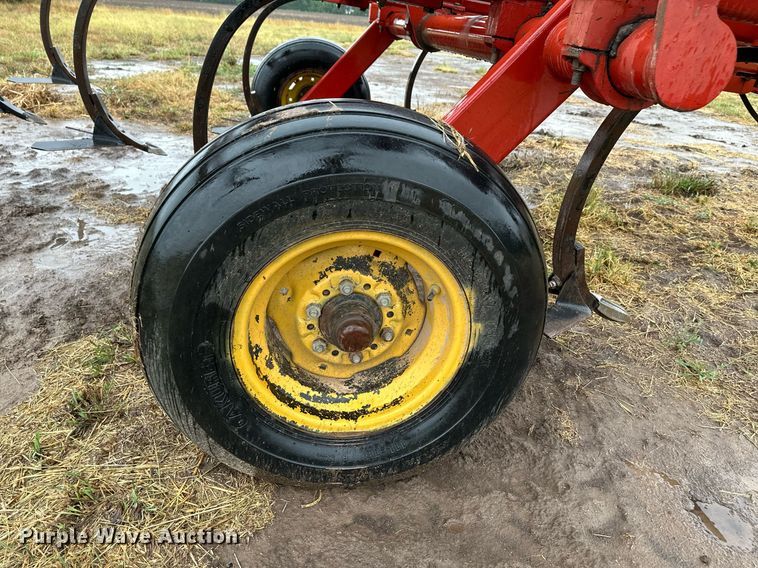 image for item NX9702 Sunflower 2331-22  chisel