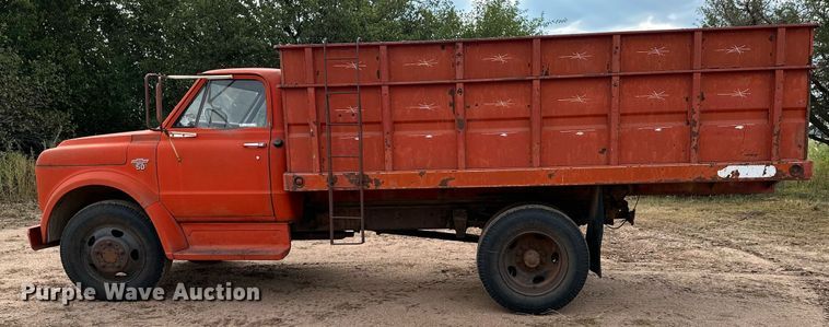image for item NX9723 1967 Chevrolet C50  grain truck