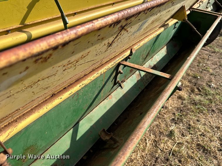 image for item NX9726 John Deere DRA  grain drill