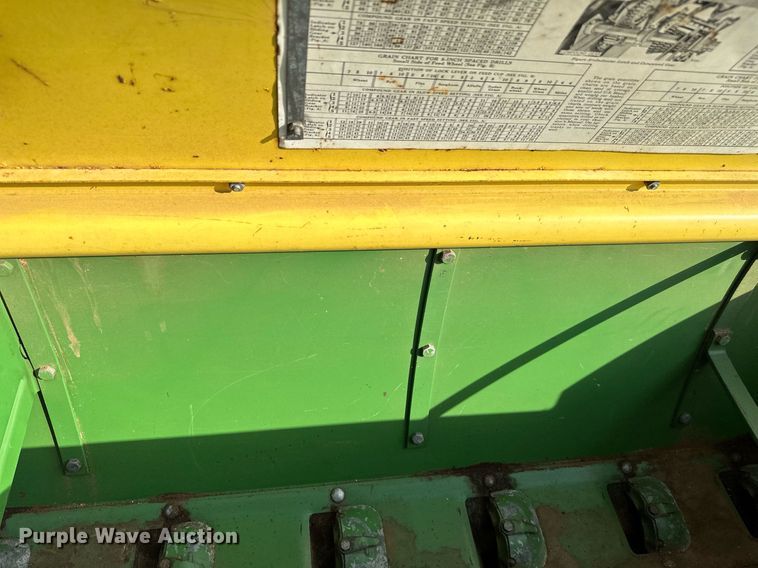 image for item NX9726 John Deere DRA  grain drill