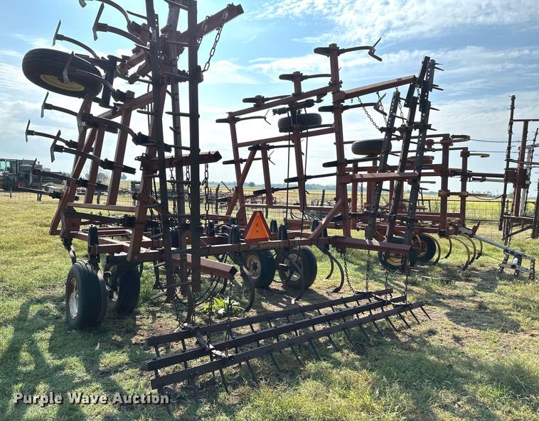 image for item NX9730 Kent Series IV  field cultivator