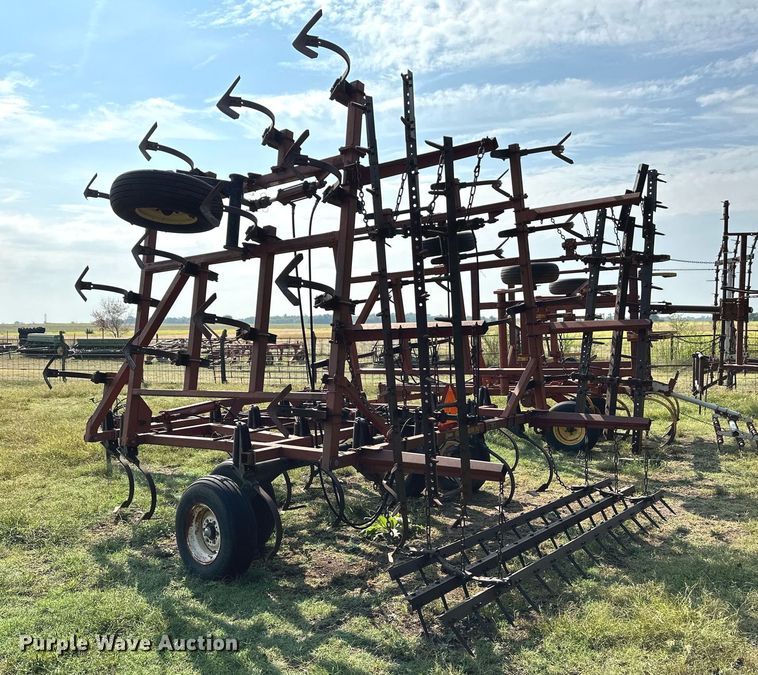 image for item NX9730 Kent Series IV  field cultivator