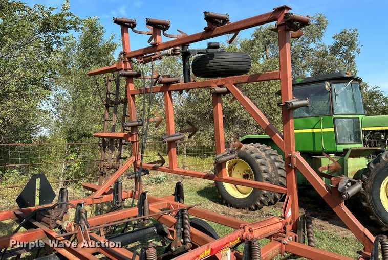 image for item NX9730 Kent Series IV  field cultivator