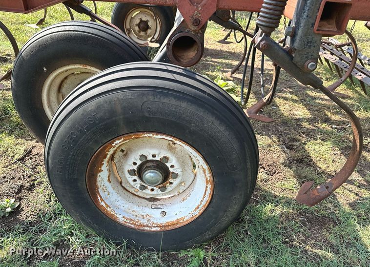 image for item NX9730 Kent Series IV  field cultivator