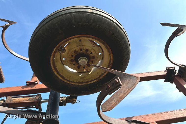 image for item NX9730 Kent Series IV  field cultivator