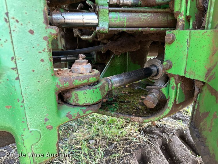 image for item NX9731 1977 John Deere 8430  4WD tractor