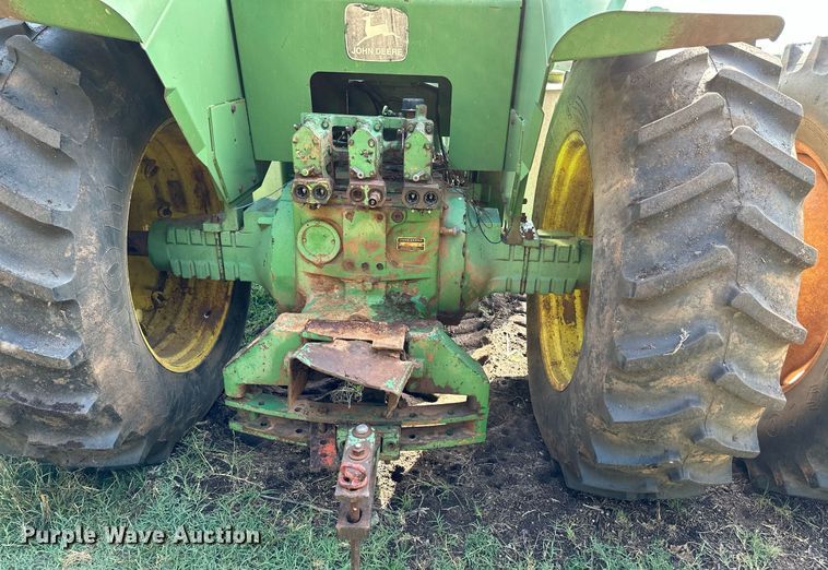 image for item NX9731 1977 John Deere 8430  4WD tractor