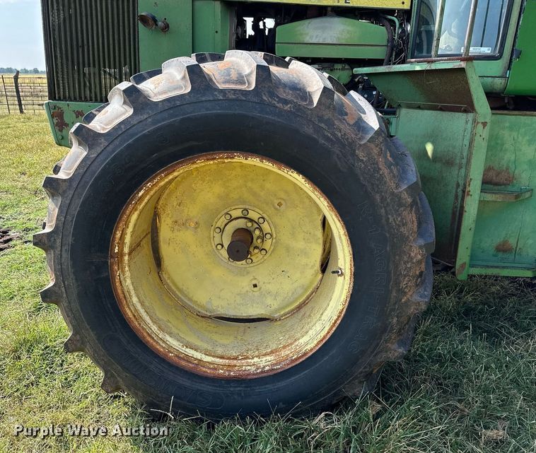 image for item NX9731 1977 John Deere 8430  4WD tractor