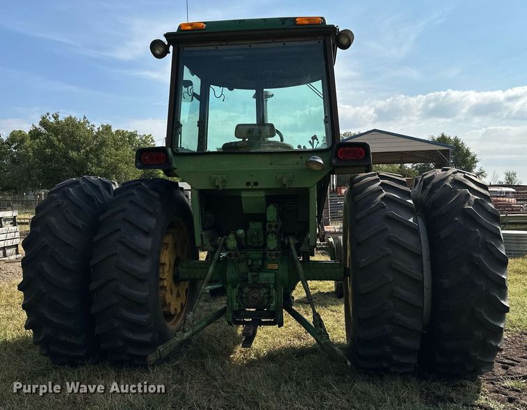 image for item NX9732 1975 John Deere 4430  tractor