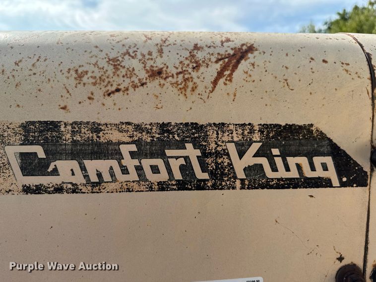 image for item NX9733 Case 930 Comfort King  tractor