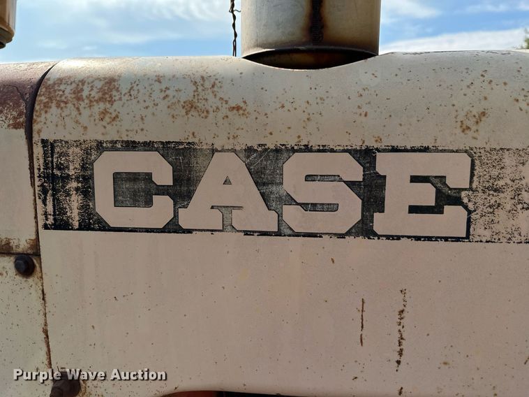 image for item NX9733 Case 930 Comfort King  tractor