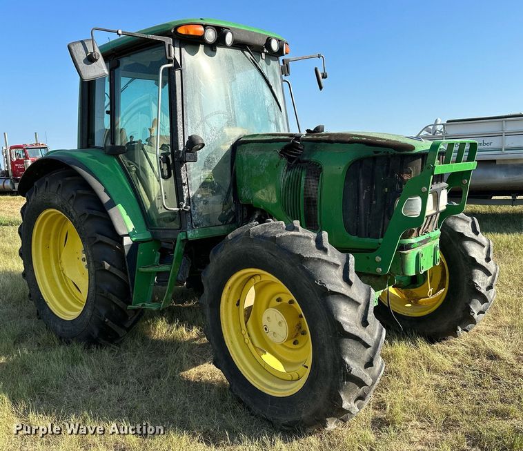 image for item OC9210 2003 John Deere 6420  MFWD tractor
