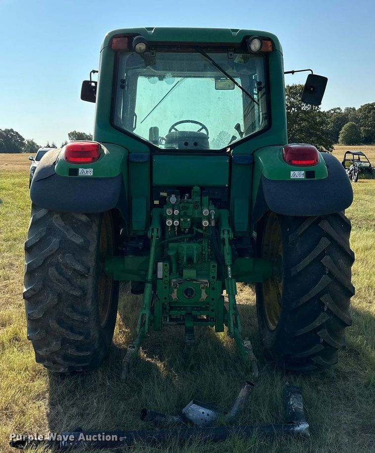 image for item OC9210 2003 John Deere 6420  MFWD tractor