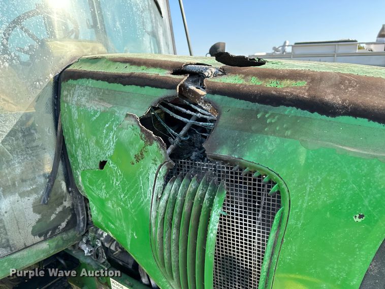 image for item OC9210 2003 John Deere 6420  MFWD tractor